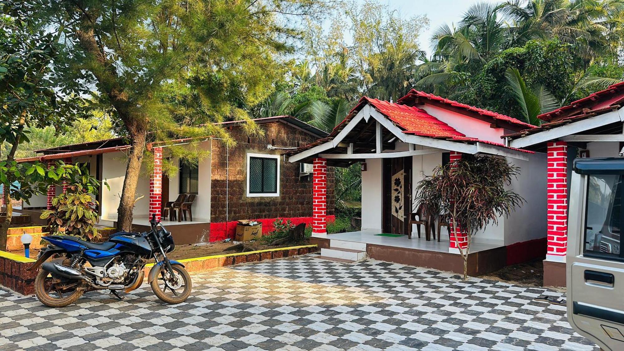 White Sand Beach Stay Resort Kumta Exterior foto